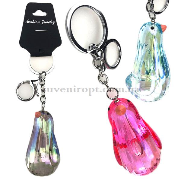 Брелок   в упаковке пингвин большой стеклянный гранённый (12)