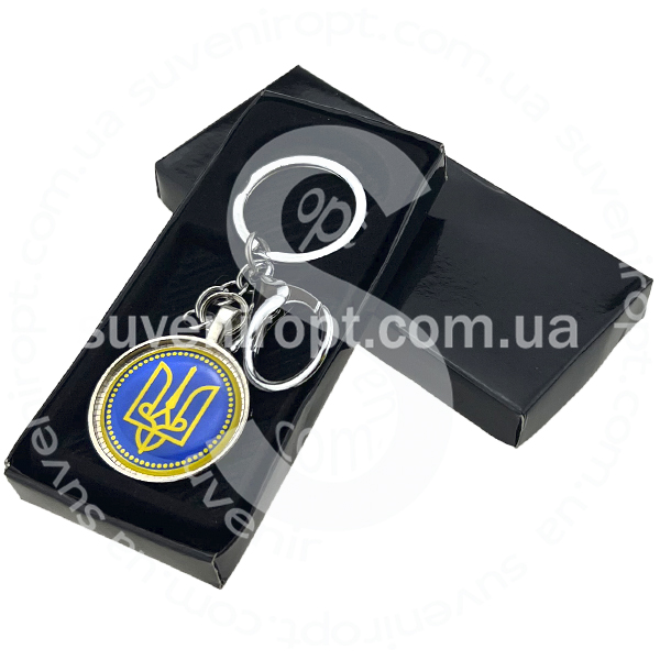 Брелок у чорній коробці з карабіном герб України в жовтій окантовці (12)