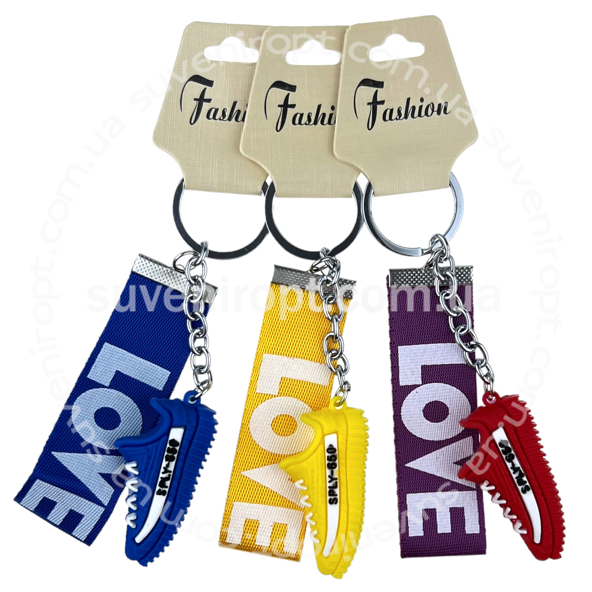 Брелок в упаковці гумовий кросівок з рефленою підошвою з ланцюгом LOVE (12)