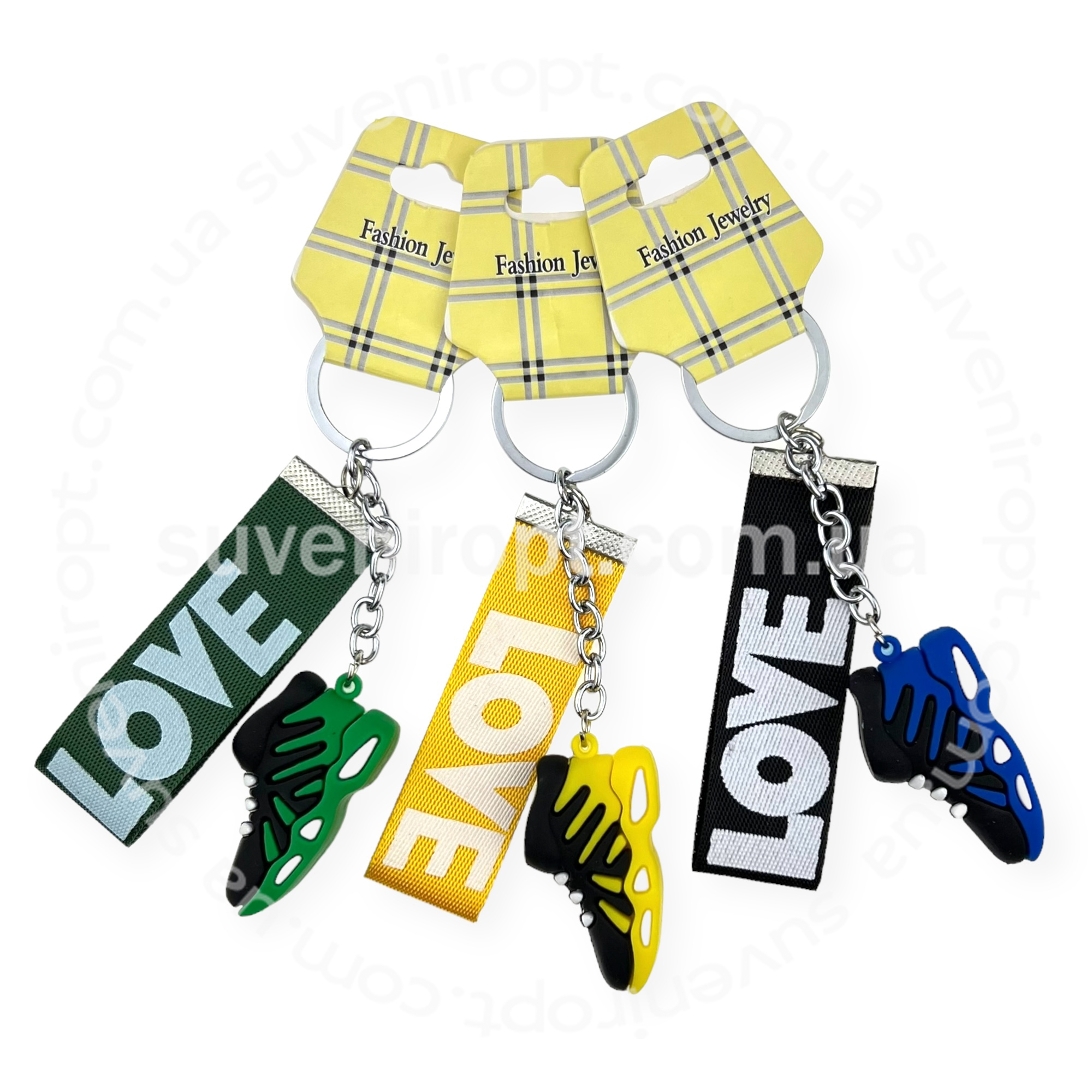 Брелок в упаковці гумовий високий кросівок з ланцюгом LOVE (12)