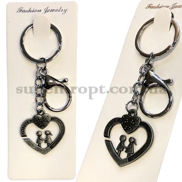 Брелок   в упаковке  металлический влюблённые в сердце (12)