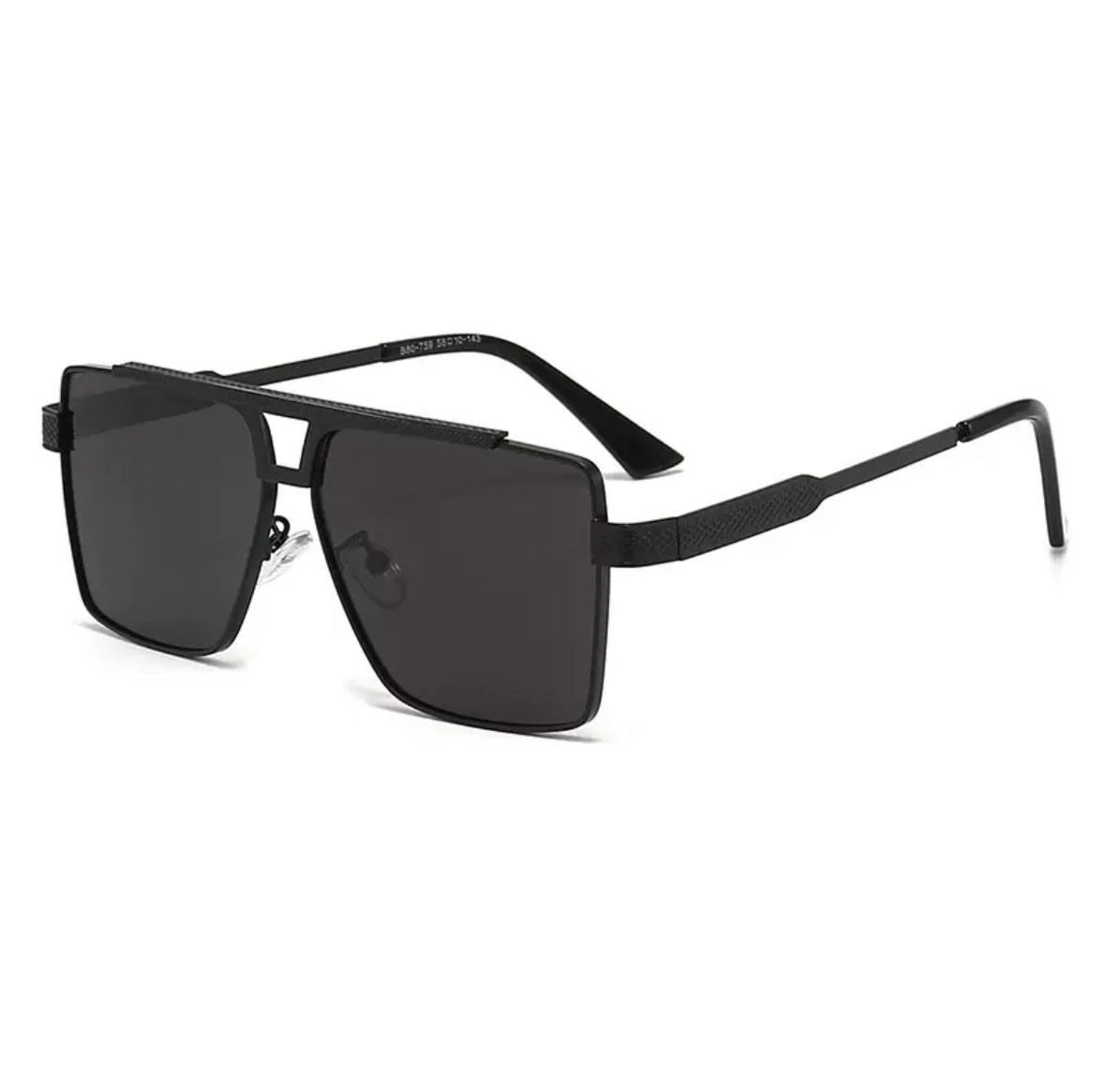 Окуляри прямокутні в чорній оправі