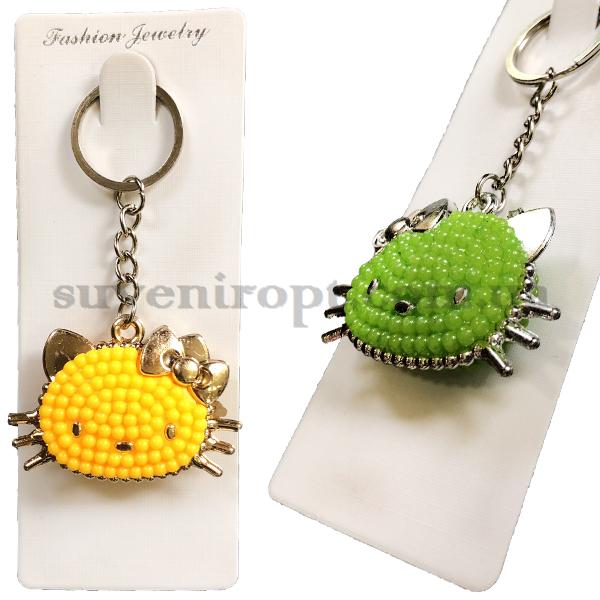 Брелок в упаковке Китти в бисере (12)