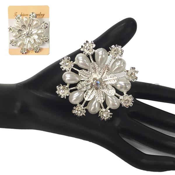 Брошка цветок большой  жемчужина с стеблями капля